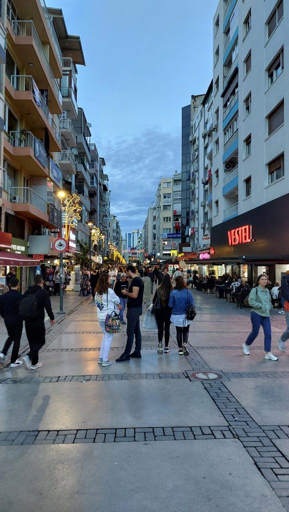 Alsancak Fotoğrafları - Kordon